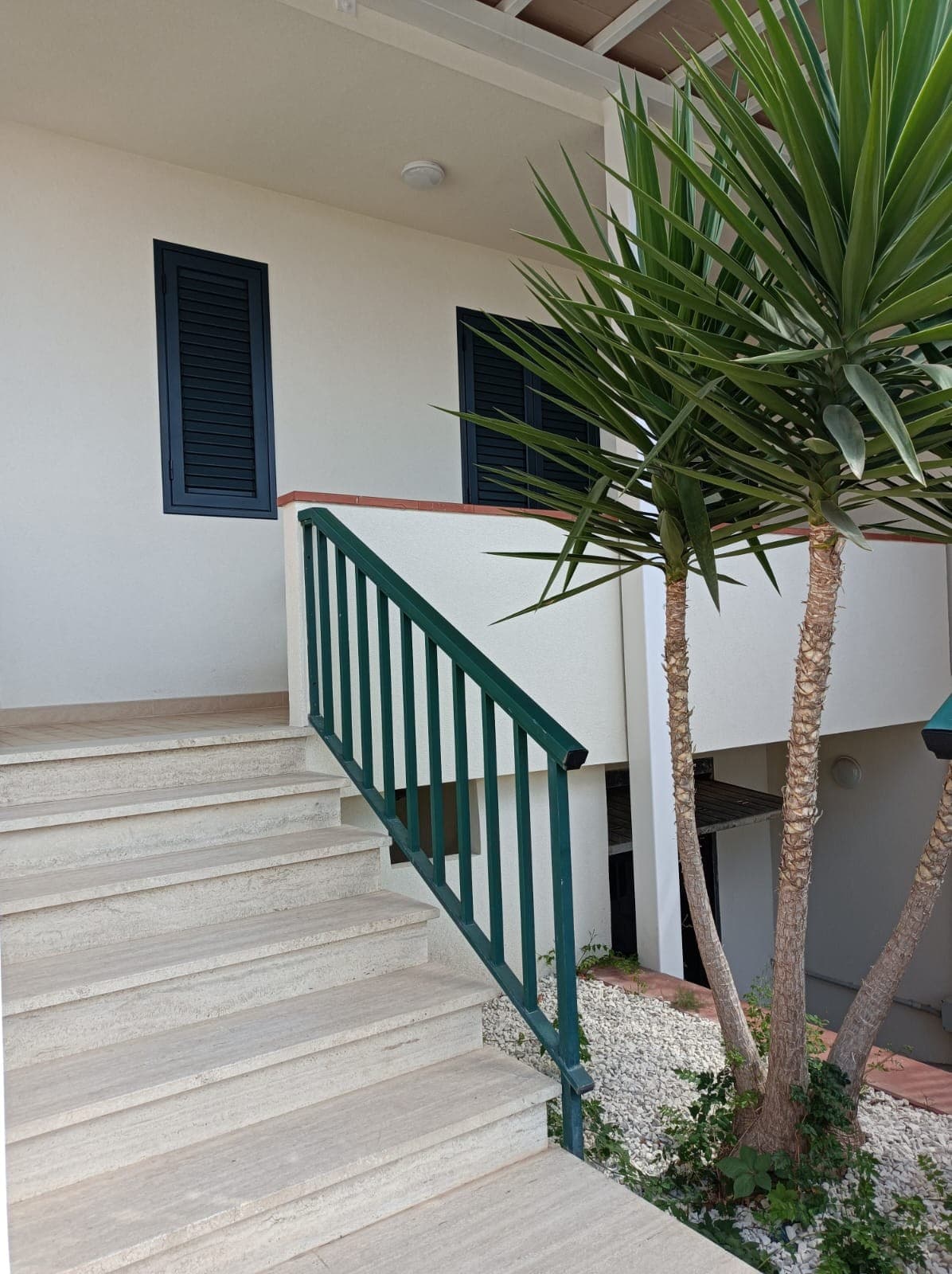 Ground floor exterior