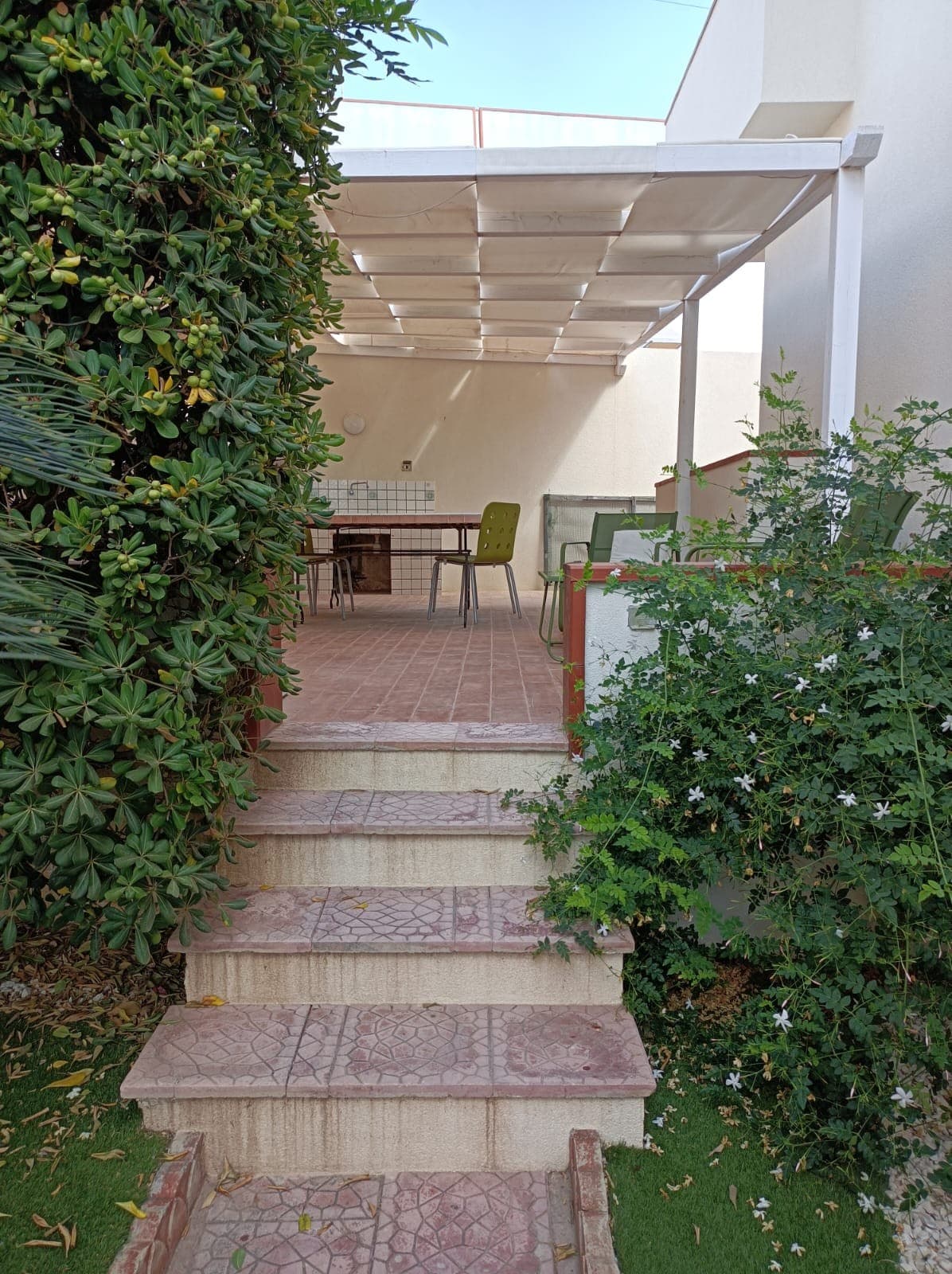 Ground floor exterior